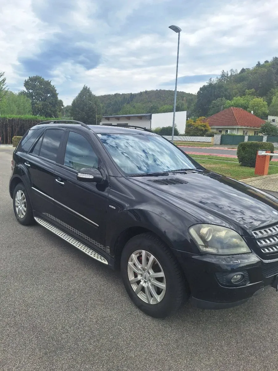 Mercedes-Benz M-Class 2008 photo 3