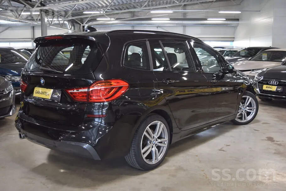 BMW 218Ia Gran Tourer M Sport 2022 photo 2