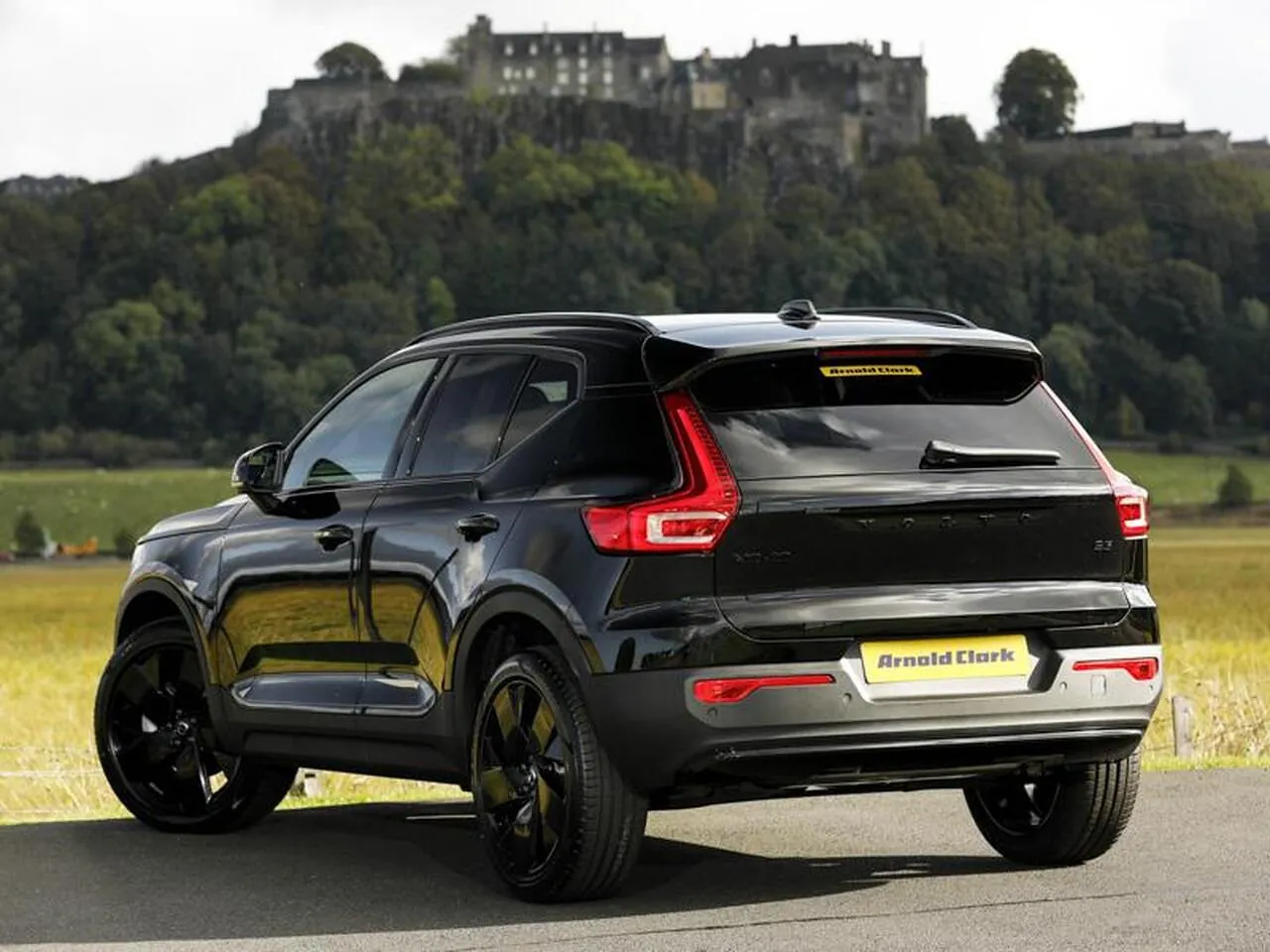 Volvo Xc40 2025 photo 2