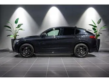Alfa Romeo Stelvio 2023 photo 3
