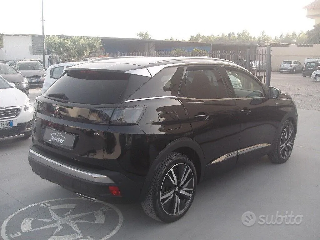 Peugeot 3008 2022 photo 5