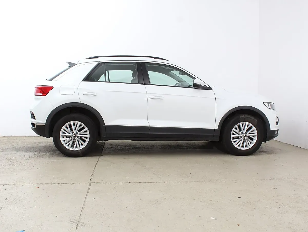 Volkswagen T-Roc 2020 photo 3