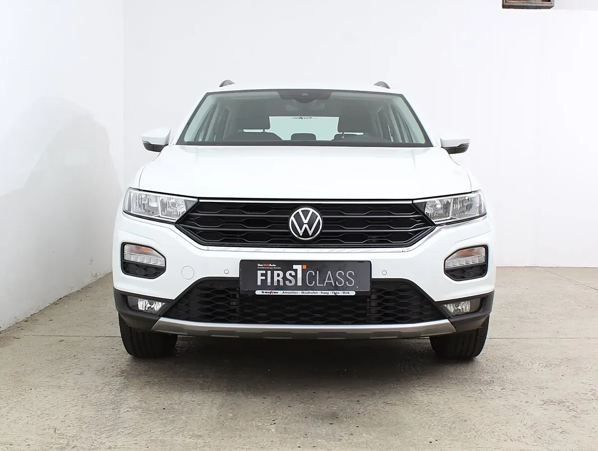 Volkswagen T-Roc 2020 photo 2