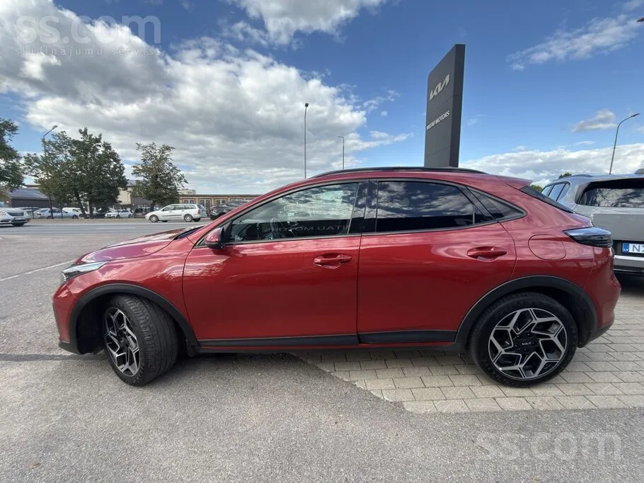 Kia Xceed 2023 photo 2