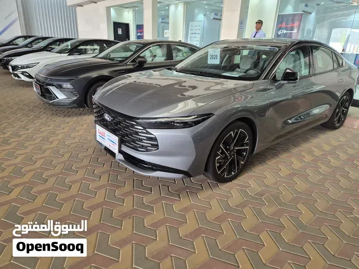 Ford Taurus 2026 photo 2