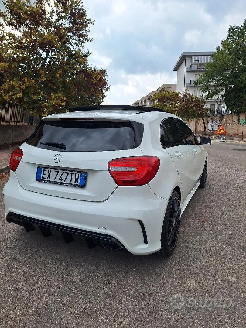 Mercedes-Benz A 2015 photo 4