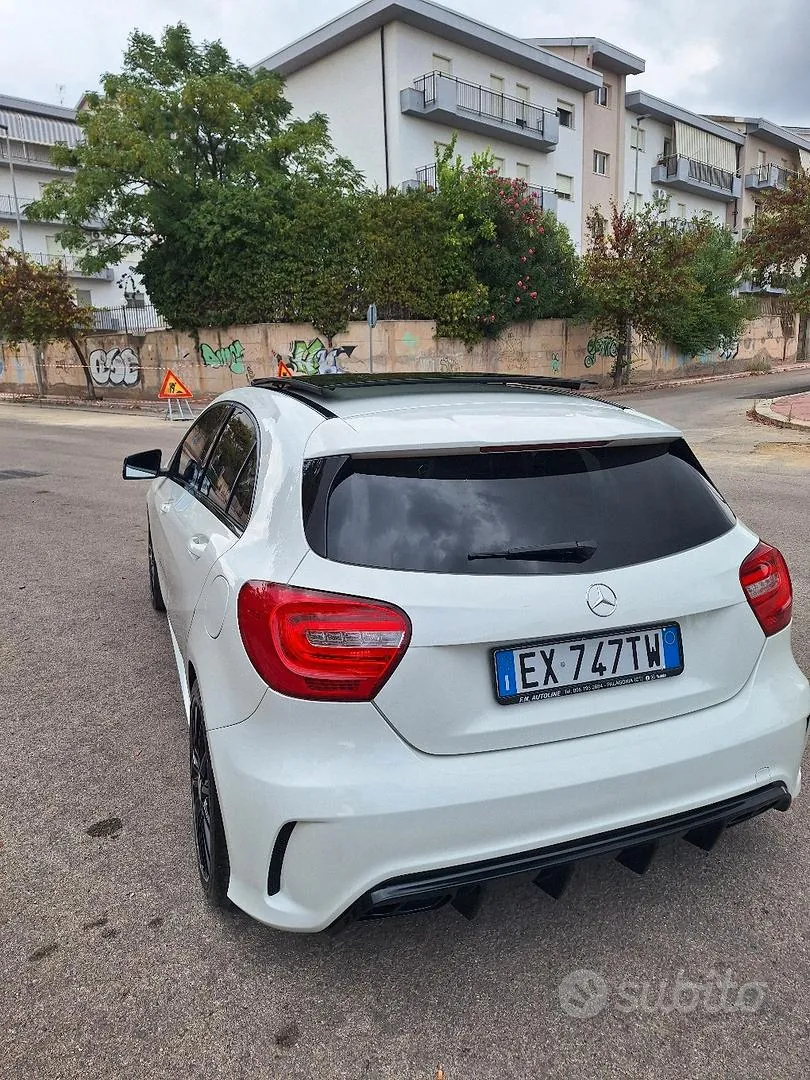 Mercedes-Benz A 2015 photo 3