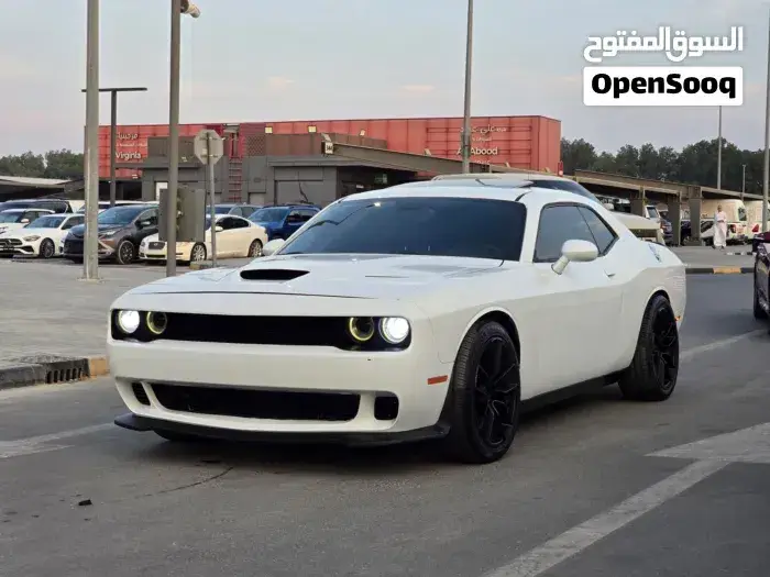 Dodge Challenger 2015 photo 2