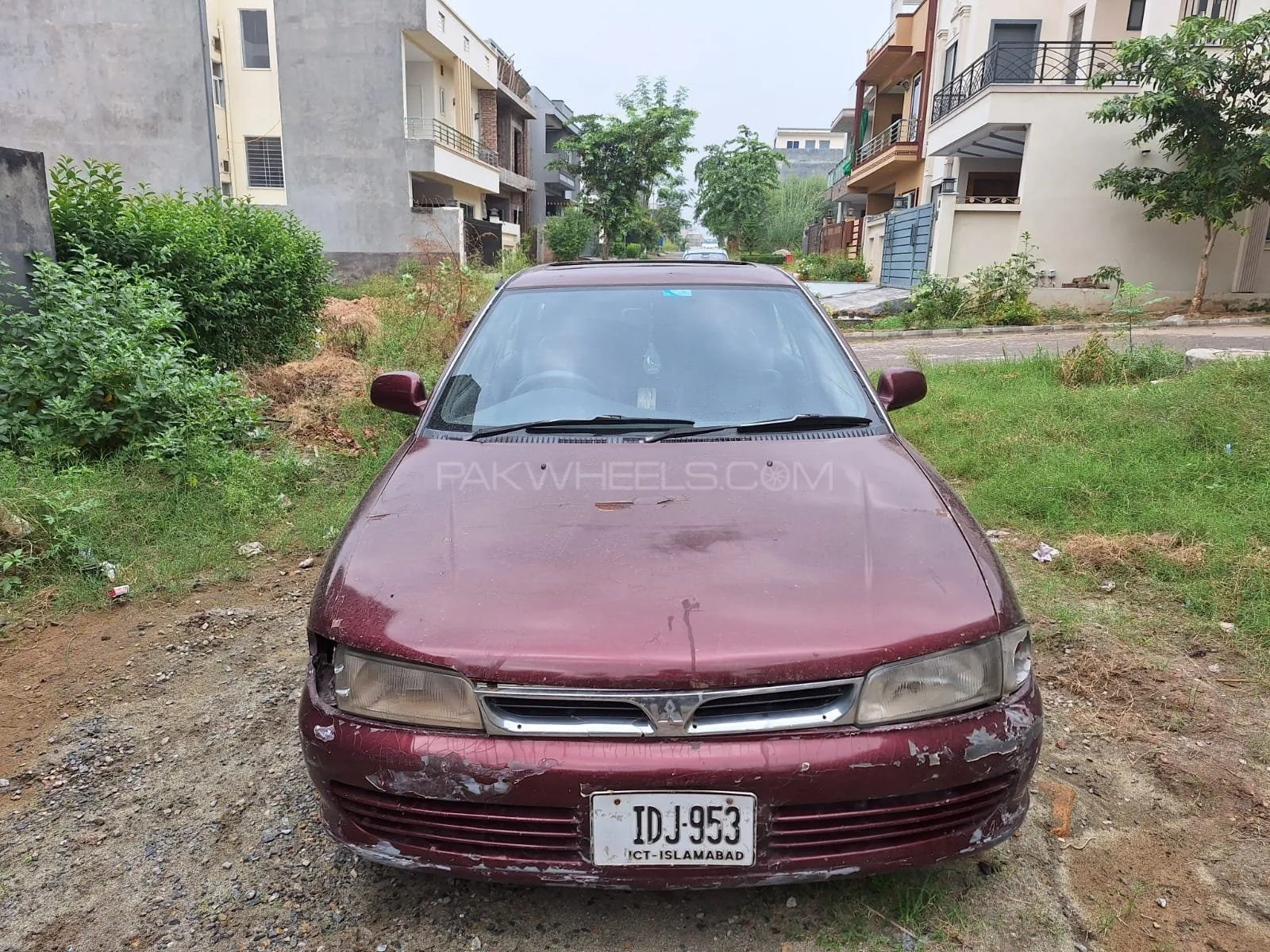 Mitsubishi Lancer
