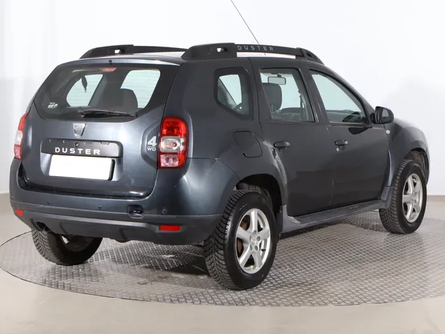 Dacia Duster 2014 photo 4