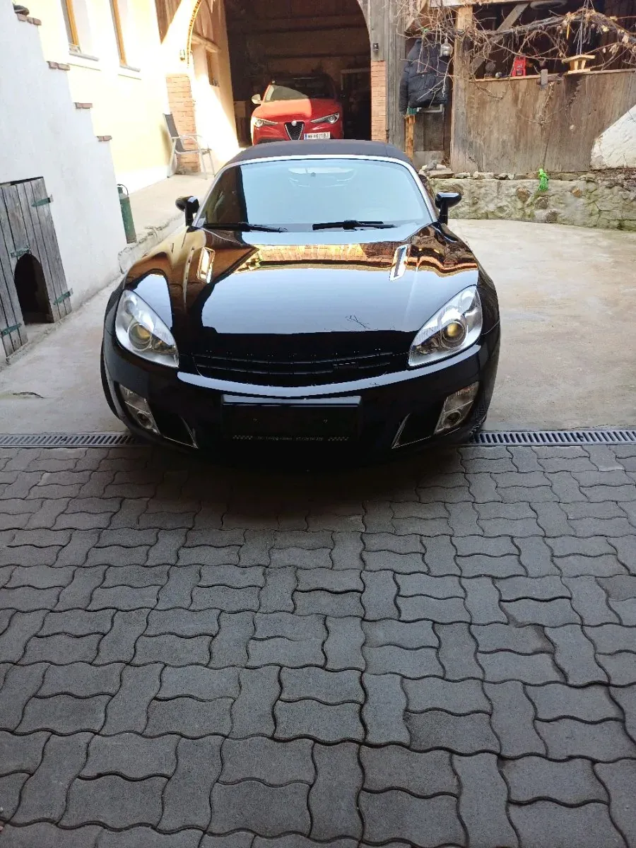 Opel Gt 2008 photo 2