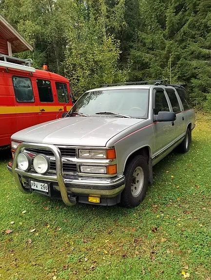 Chevrolet Suburban 1996 photo 2