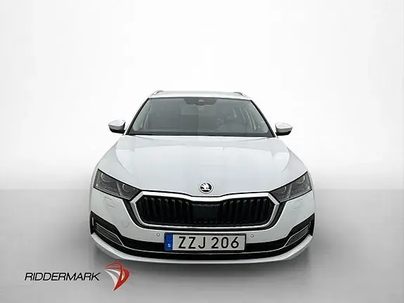 Skoda Octavia 2021 photo 2