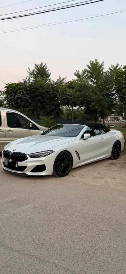 BMW M850I