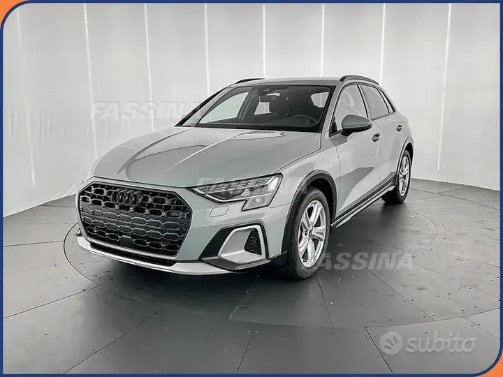 Audi A3 2024 photo 3