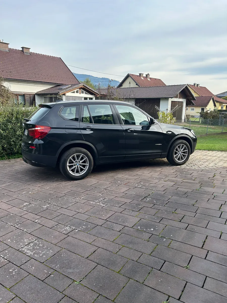 BMW X3 2012 photo 3