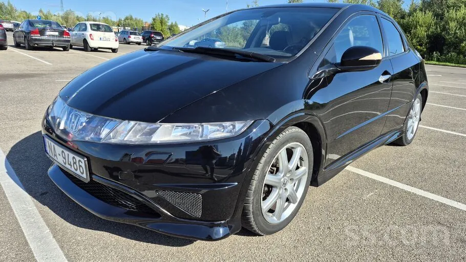 Honda Civic 2006 photo 2