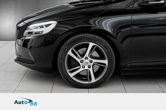 Volvo V40 2018 photo 4