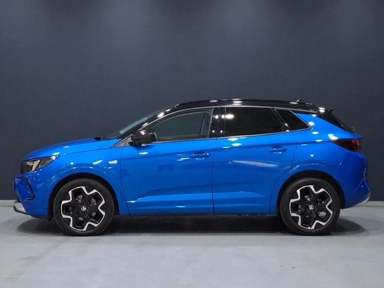 Vauxhall Grandland 2023 photo 4