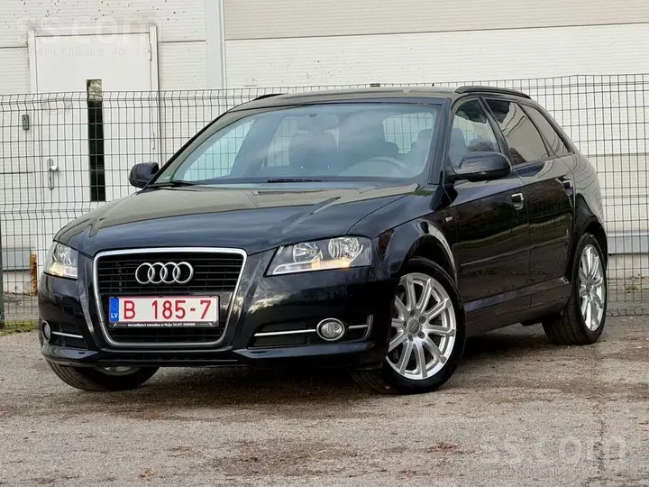 Audi A3 Sportback 2011 photo 3