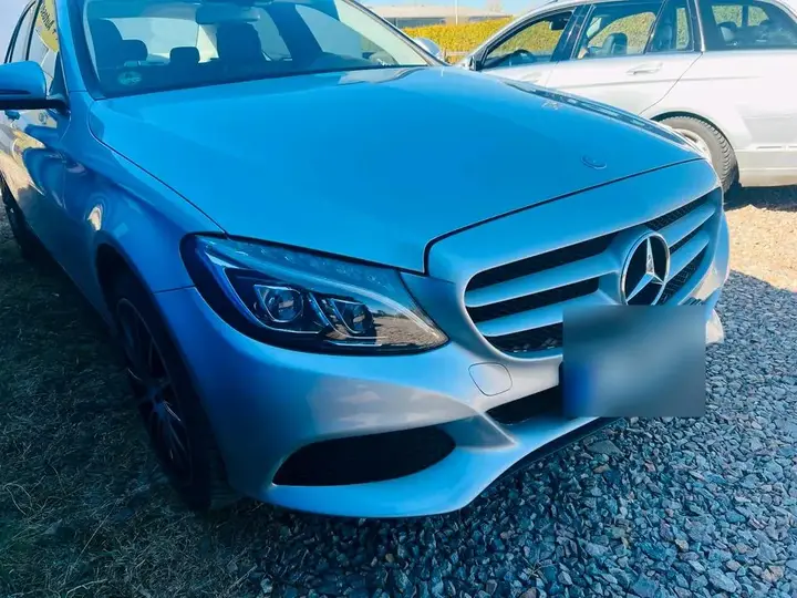 Mercedes-Benz C180