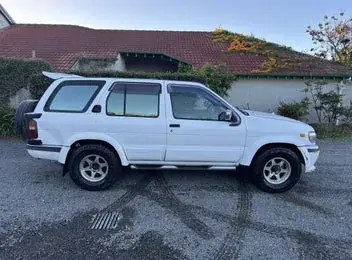 Nissan Terrano 1997 photo 3