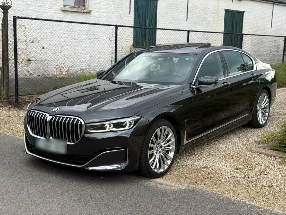 BMW 750D