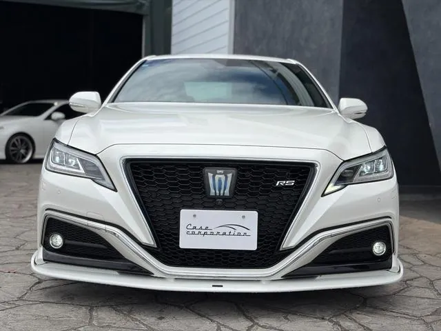 Toyota Crown Hybrid Rs 2019 photo 2