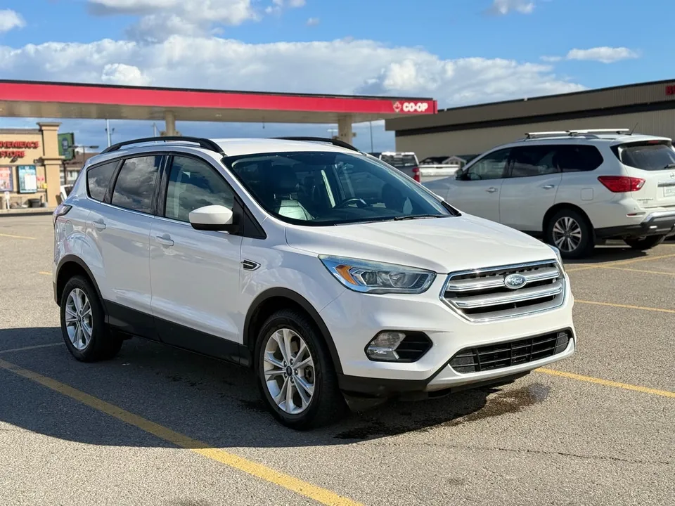 Ford Escape 2017 photo 2