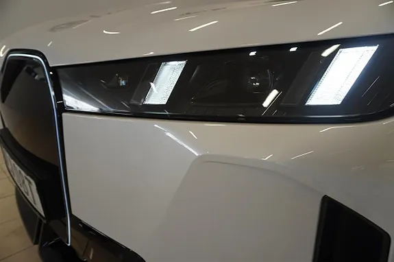 BMW Ix 2026 photo 4