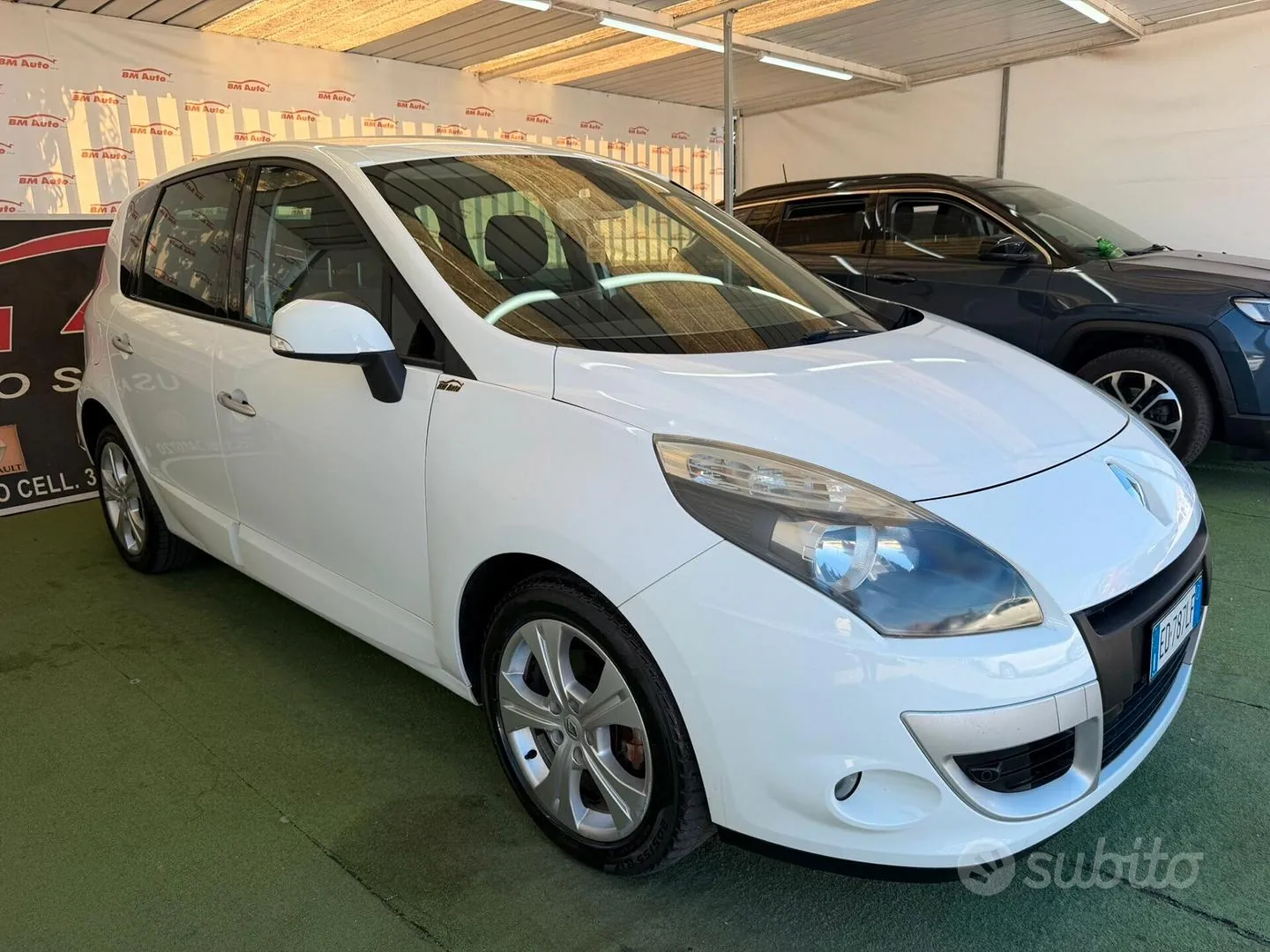 Renault Scenic 2010 photo 3