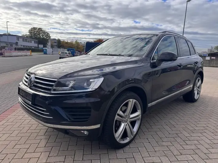 Volkswagen Touareg
