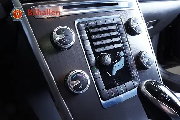 Volvo Xc60 2016 photo 5