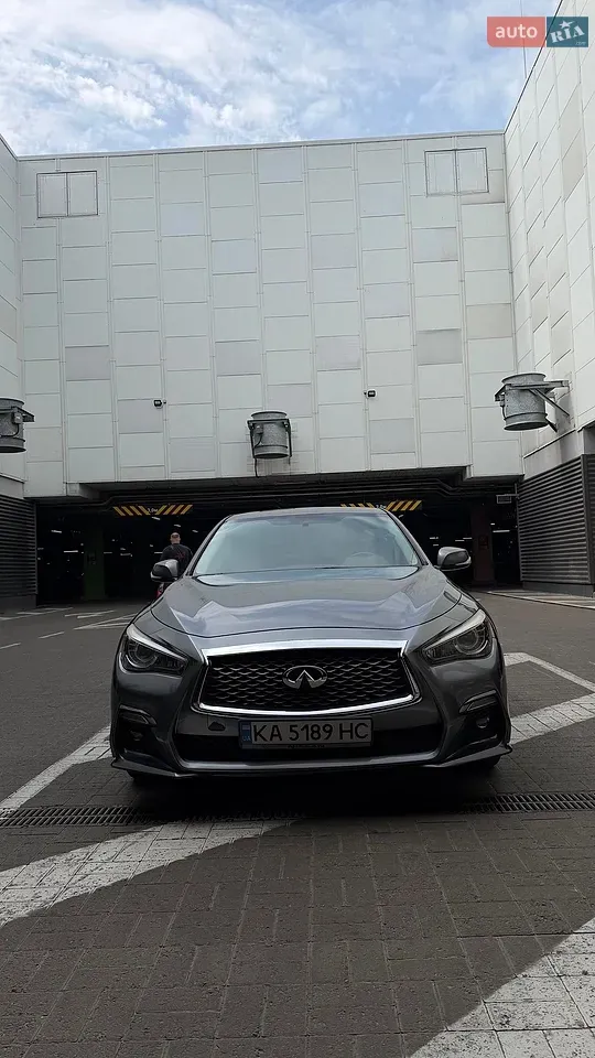 Infiniti Q50 2017 photo 3