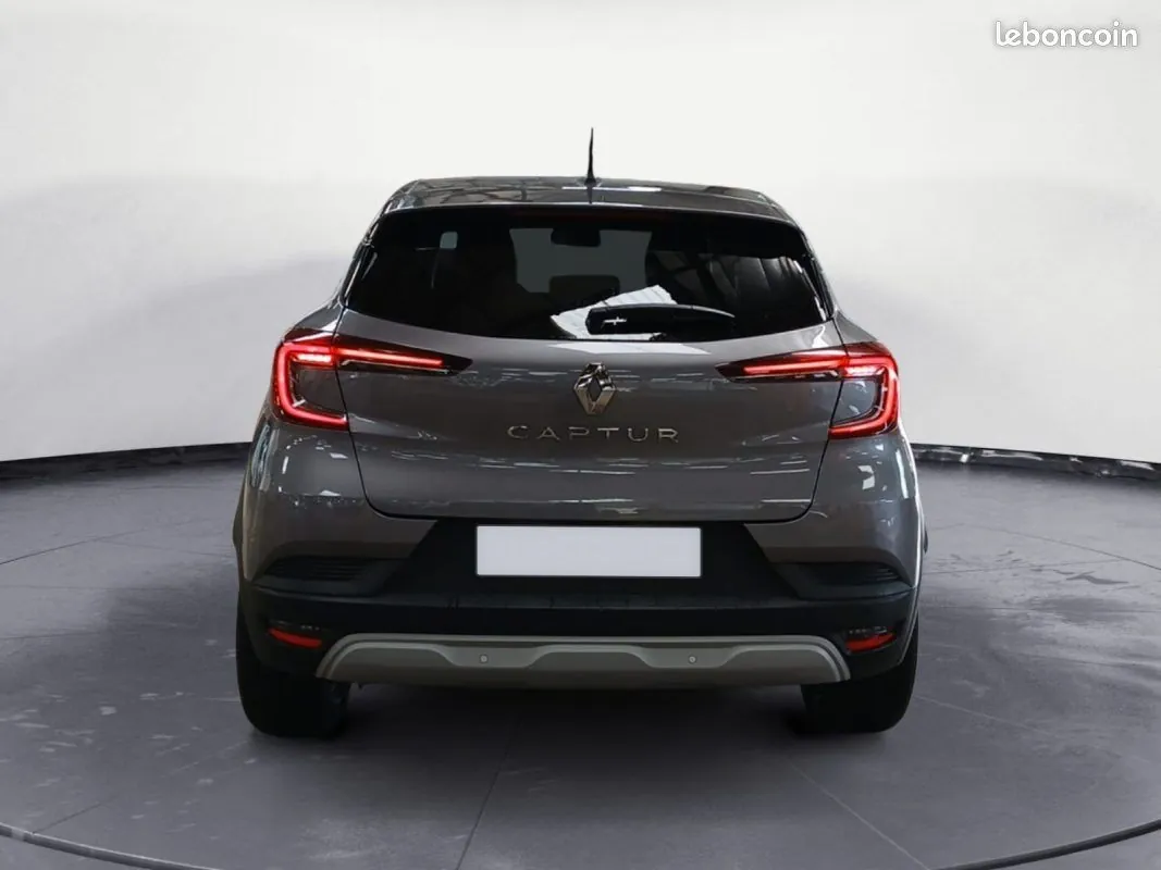 Renault Captur 2024 photo 4