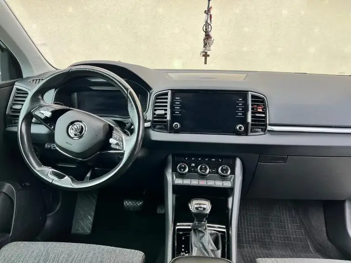 Skoda Karoq 2022 photo 2