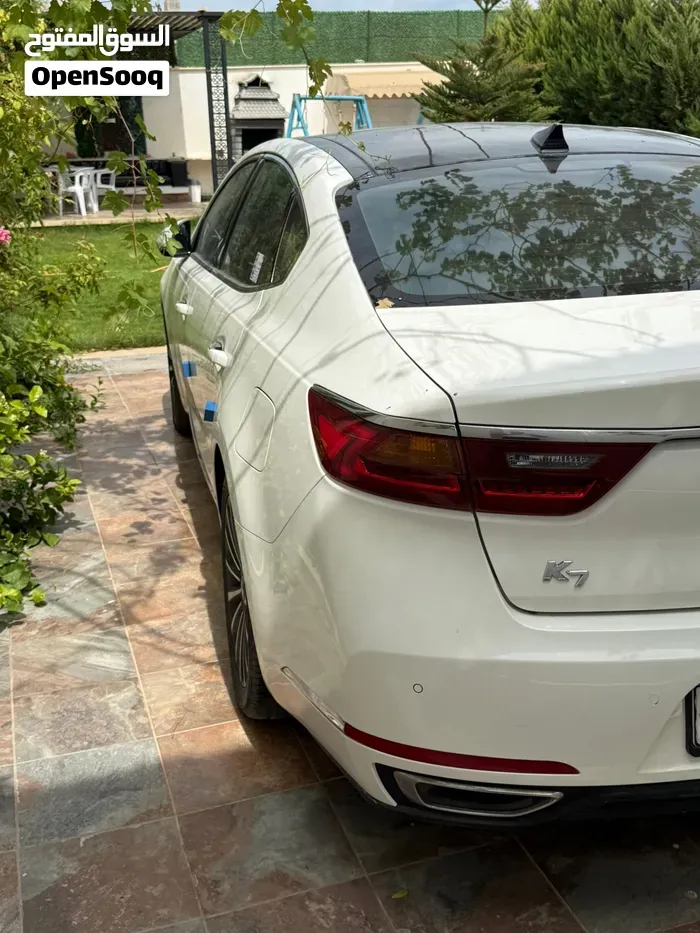 Kia Cadenza 2018 photo 3