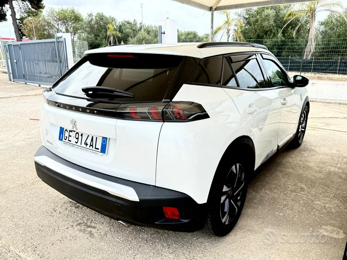 Peugeot 2008 2021 photo 5