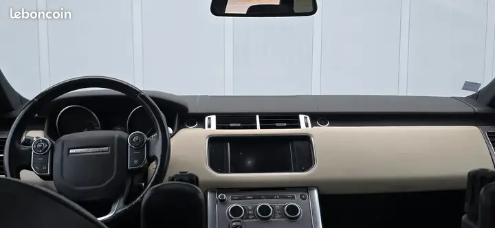 Land Rover Range Rover Sport 2013 photo 4