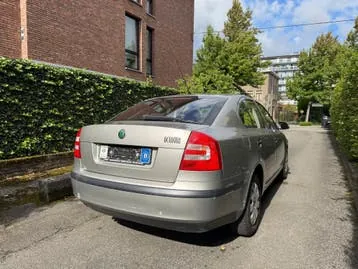 Skoda Octavia 2007 photo 2