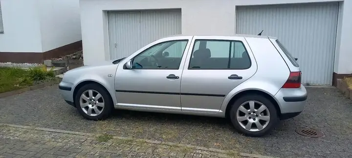Volkswagen Golf 4