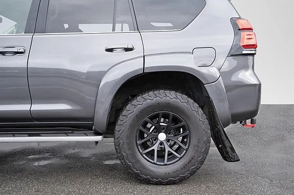 Toyota Land Cruiser 2018 photo 4