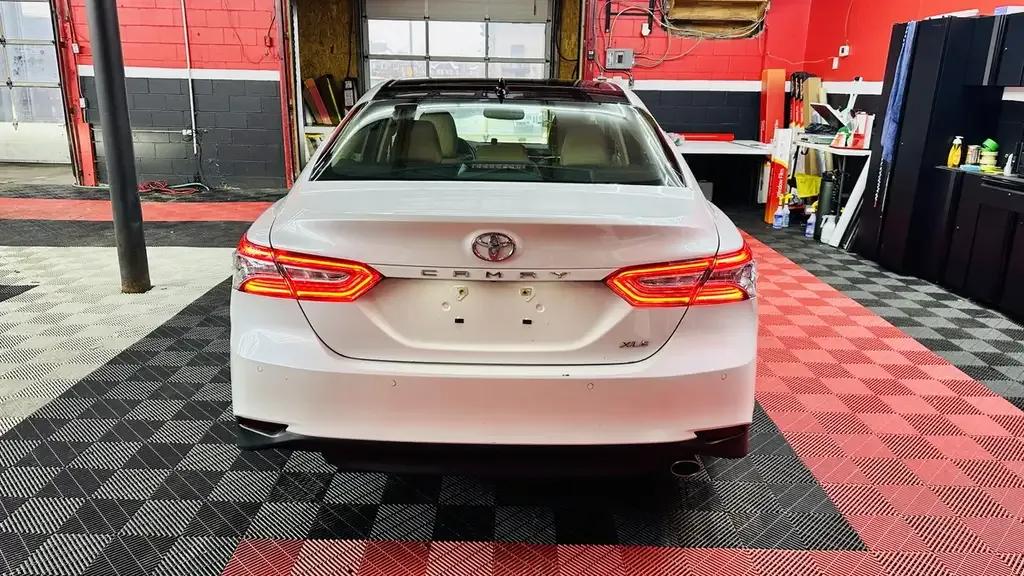 Toyota Camry 2018 photo 5