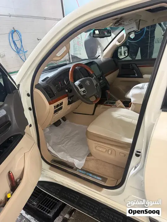 Toyota Land Cruiser 2014 photo 4