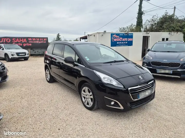 Peugeot 5008 2015 photo 4