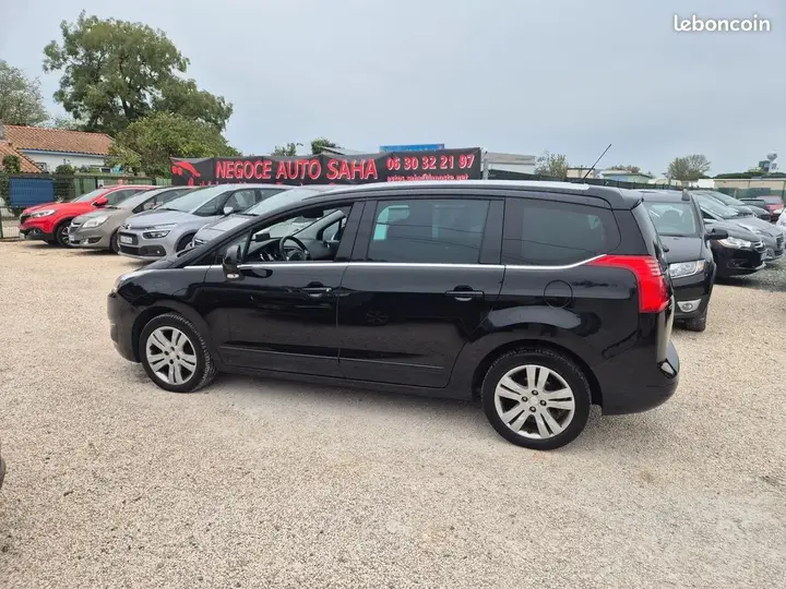 Peugeot 5008 2015 photo 5
