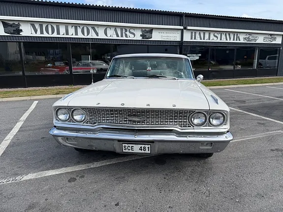 Ford Galaxie 1963 photo 2
