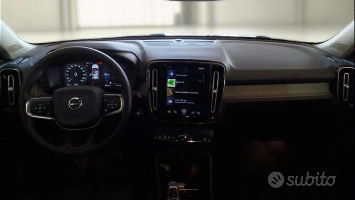 Volvo Xc40 2020 photo 2