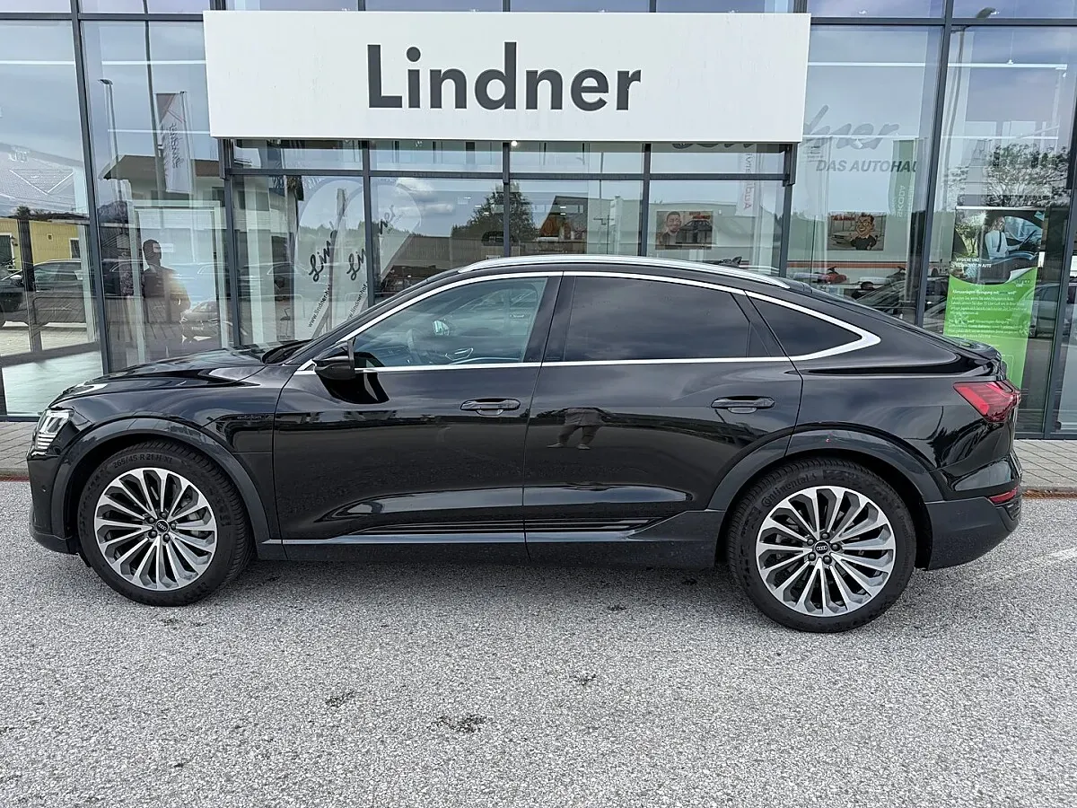 Audi Q8 2023 photo 3