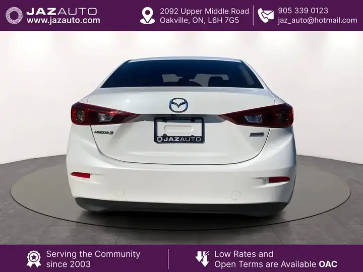 Mazda Mazda3 2018 photo 4